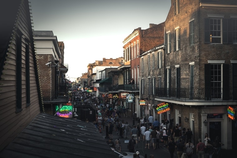 Top New Orleans news: Aquatic midges descend upon city; man killed 3 ‘random victims’ in two days