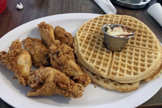 Explore the 5 top spots in Albuquerque's Highland neighborhood