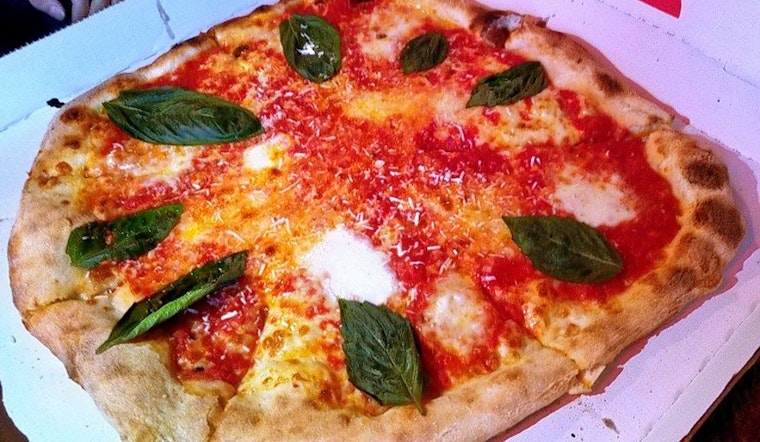 'Oakwood Pizza Box' Brings Slices And Pies To Oakwood