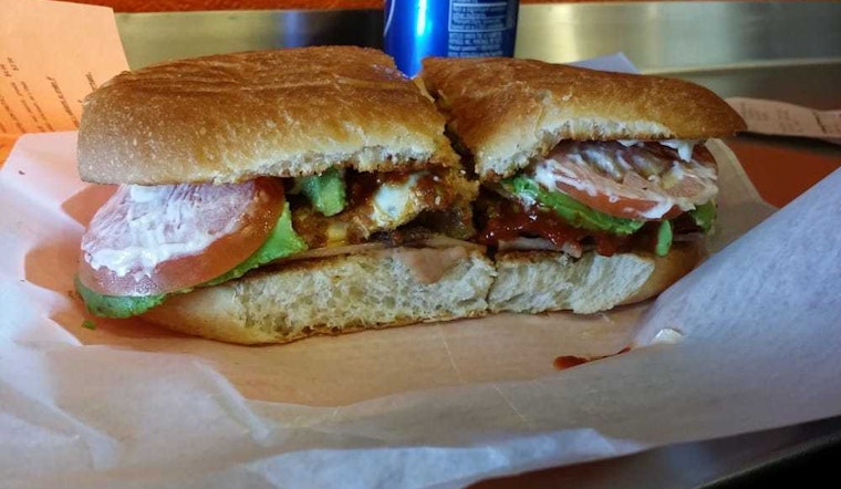 Check out the 4 most popular spots in Aurora's Lynn Knoll neighborhood