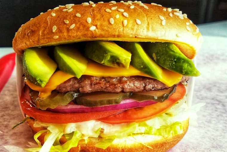 Get burgers and more at Valley High-North Laguna's new Frosty Queen