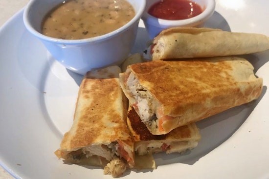 New Westchase Area Mediterranean Spot 'Zoës Kitchen' Opens Its Doors
