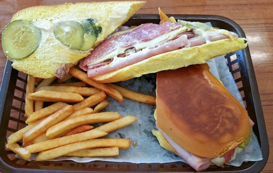 Explore the 4 top spots in Tampa's Plaza Terrace neighborhood