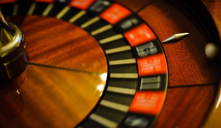 Top Boston news: Alleged roulette cheats nabbed at casino opening; knitting site bans Trump support