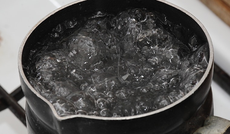 Top Long Beach news: Boil water alert lifted after E. coli testing; nurses picket for change; more
