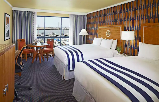 From Waterfront To Lakeside, Here's Where To Stay The Night In Oakland