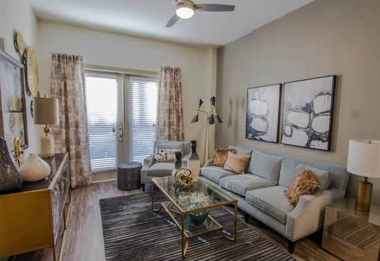 What will $2,000 rent you in North Burnett, this month?