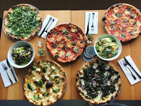 SF Eats: 'Joe's Crab Shack' Shutters, 'Ono Sushi,' 'Casey's Pizza' Open, More