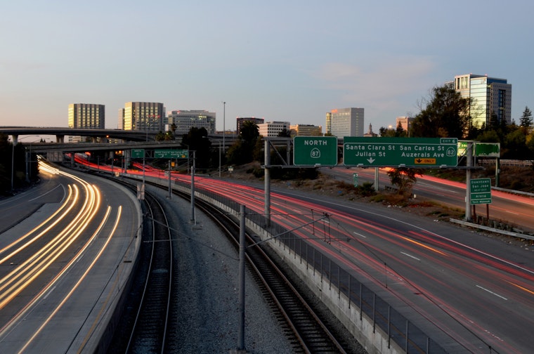 Top San Jose news: 1 injured in multi-car crash on 880; Sheriff seeks shooting victim, suspect; more