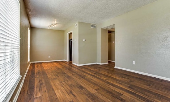 Renting in Fort Worth: What will $800 get you?