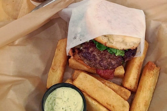Explore the 3 top spots in Baltimore's Bolton Hill neighborhood