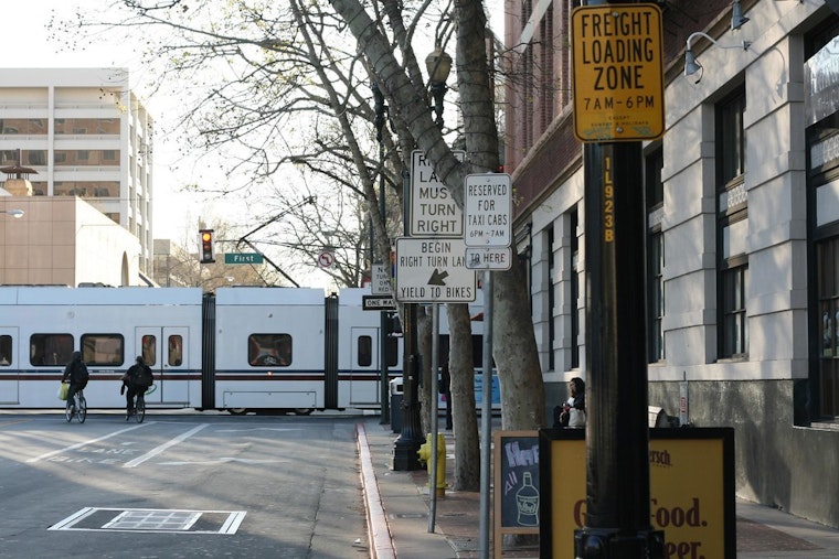 Top San Jose news: Crash between light rail train, car; man killed 4 in rage over visas; more