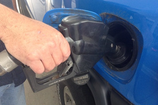 Top Miami news: Station offers 99-cent gas; inmates, guards suffer mysterious ailment; more