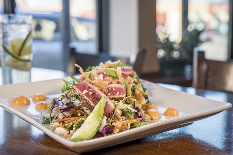 Check out the 5 most popular spots in Minneapolis' East Calhoun neighborhood