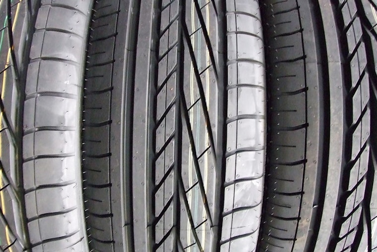 Top Philadelphia news: Almost 4,000 sub-standard tires seized at port; gun violence spike continues