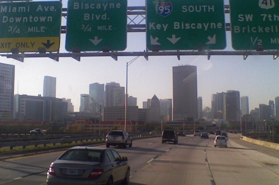 Top Miami news: Officer hurt after I-95 chase; court steps up deportations; more