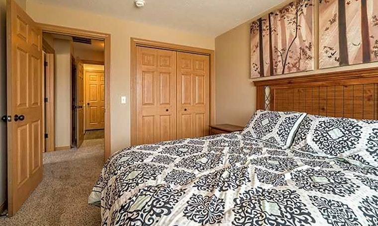 Renting in Omaha: What will $1,500 get you?