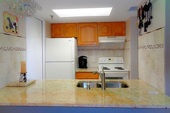Renting in Saint Petersburg: What will $2,400 get you?