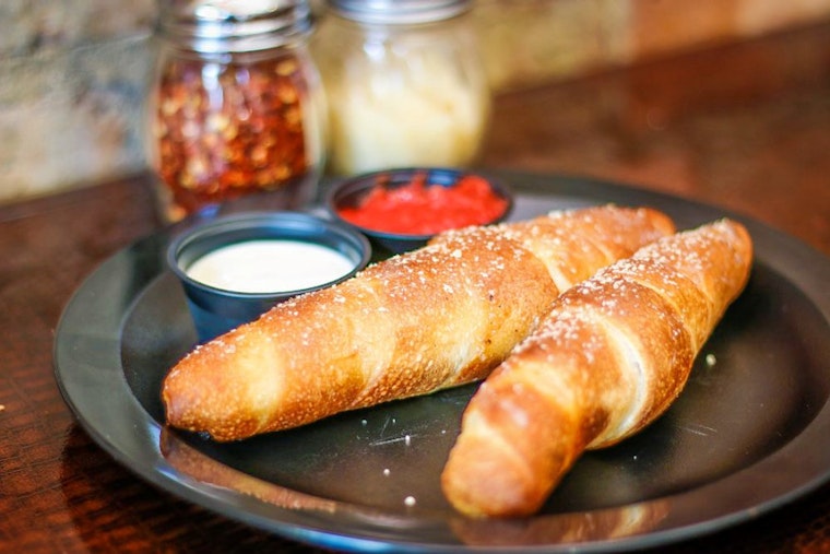 'Fat Chris's Pizza And Such' Makes Andersonville Debut, With Detroit-Style Pizza And More