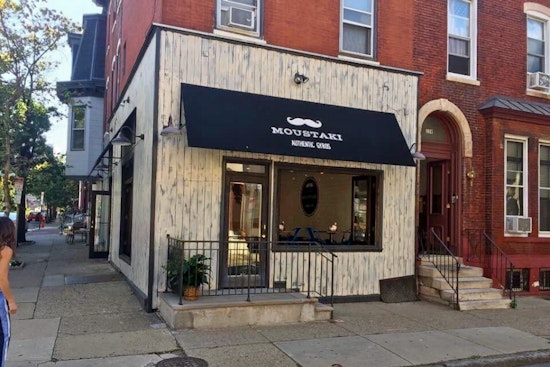 New Logan Square Greek Spot 'Moustaki Authentic Gyros' Opens Its Doors