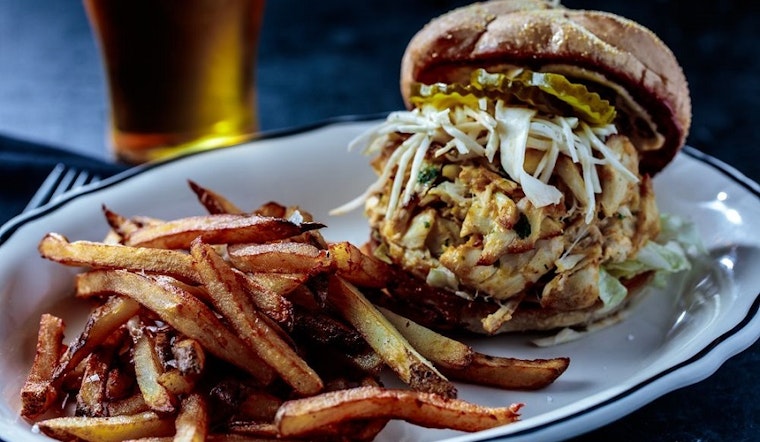 Loch Bar brings seafood fare to the River Oaks area