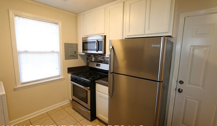 What will $800 rent you in Berclair-Highland Heights, right now?