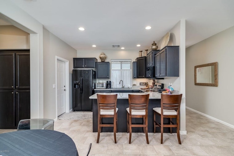 Renting in Mesa: What will $1,600 get you?