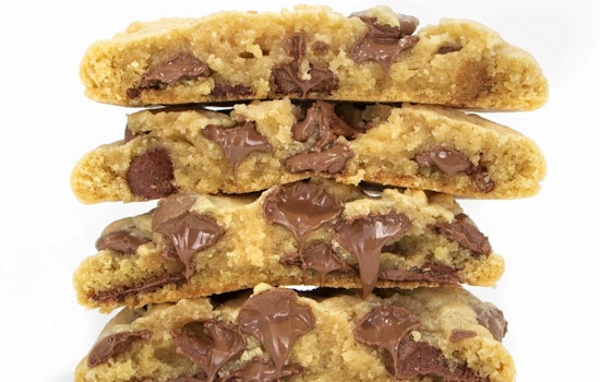 New Ahwatukee Foothills bakery Crumbl Cookies opens its doors