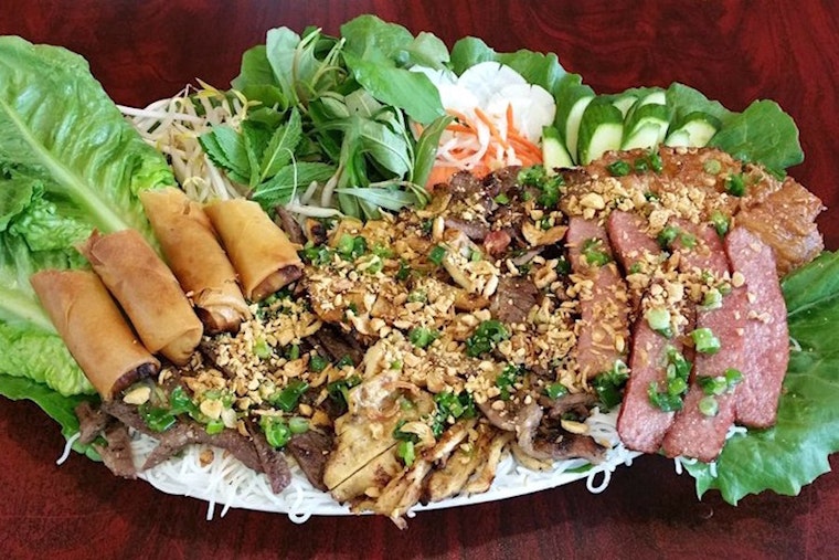 Your guide to the 3 top spots in Aurora's Utah Park neighborhood