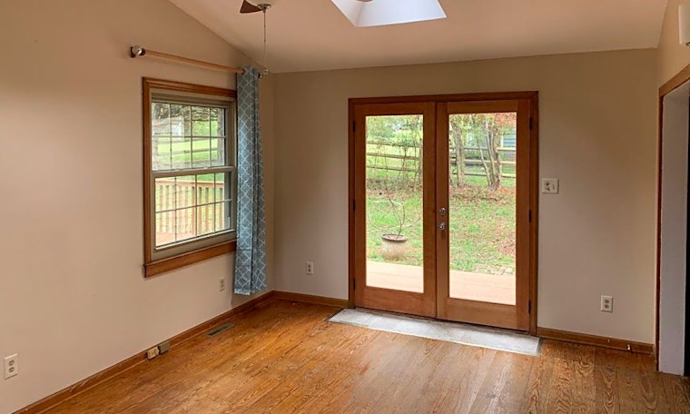 The cheapest apartment rentals in Johnston Rd.-McAlpine, Charlotte