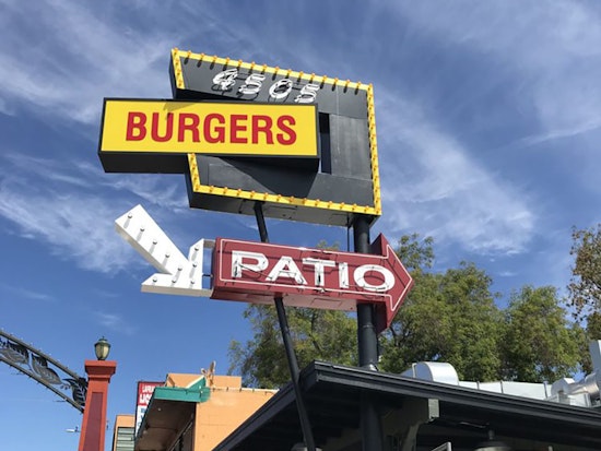 Oakland Eats: 4505 Burgers & BBQ debuts in Laurel; 1951 Coffee Company expands to Rockridge; more