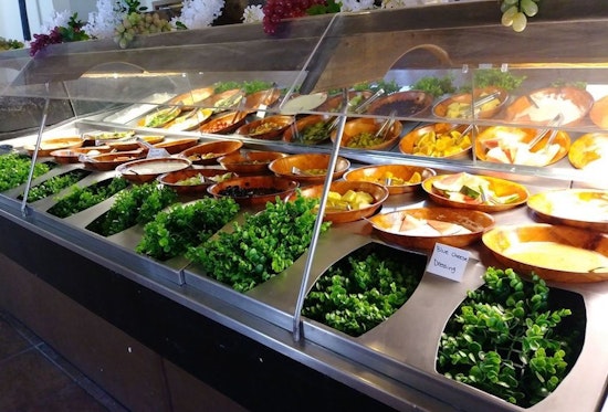 New Indian spot India Hut debuts in Mission Hills