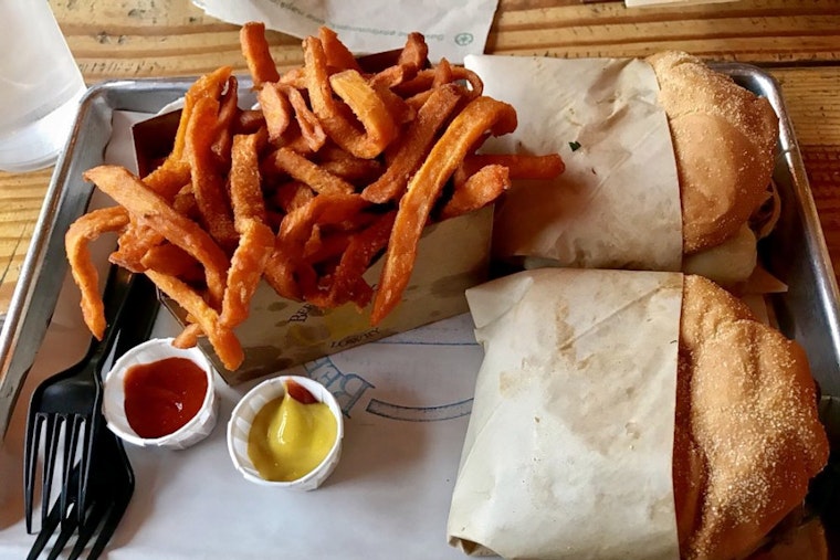 Explore the 5 top spots in Denver's Lowry Field neighborhood