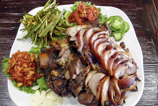 New Korean Spot 'Hanyang Wang Jokbal' Debuts In Koreatown
