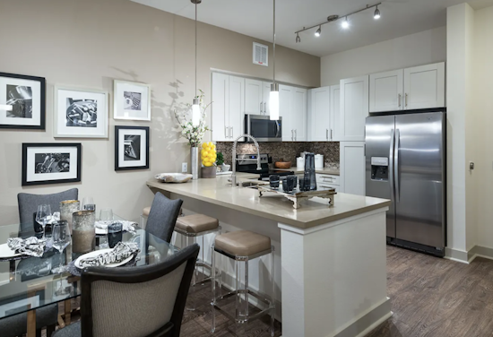 What will $3,000 rent you in Waverly, right now?