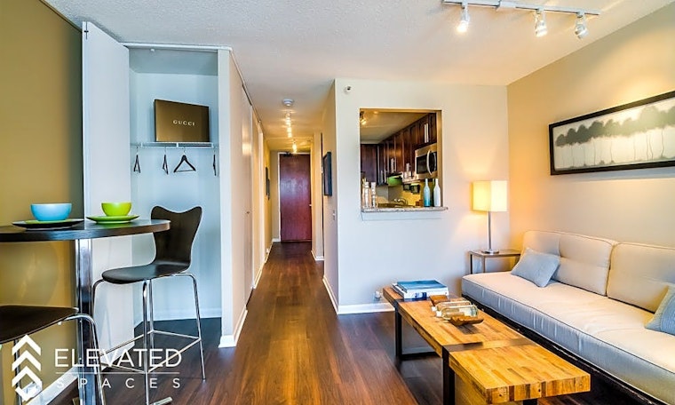 Renting in Chicago: What will $1,800 get you?
