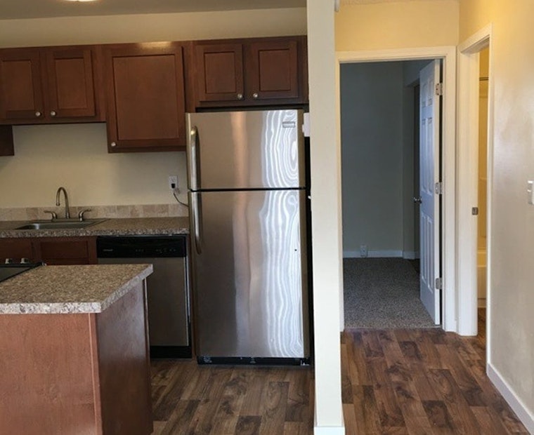 The lowest-priced apartment rentals in Mount Scott, Portland
