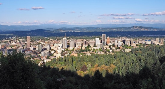 Top Portland news: City Hall reopened after bomb threat; journalist speaks out about attack; more