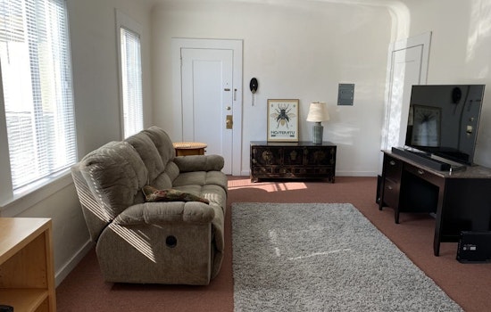 The cheapest apartment rentals in Adams Point, Oakland