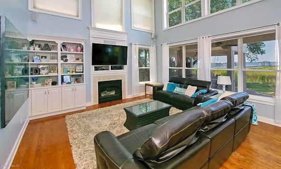 Jacksonville apartments fit for the rich and famous