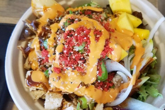 New Austin Hawaiian spot Poke Bowl opens its doors