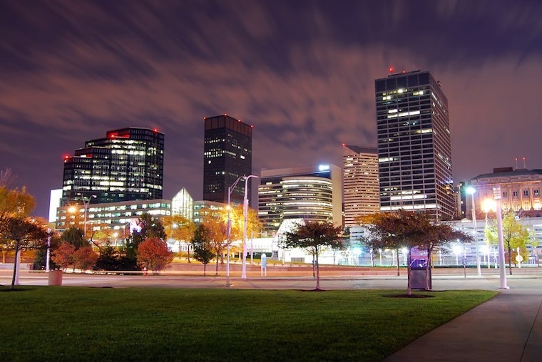 Top Cleveland news: Youth group van crash injures 3; Tribe on a tear; more
