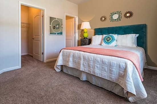 The lowest-priced three-bedroom rentals in Valley Station, Louisville