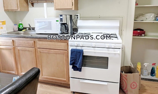 Renting in Boston: What will $2,100 get you?