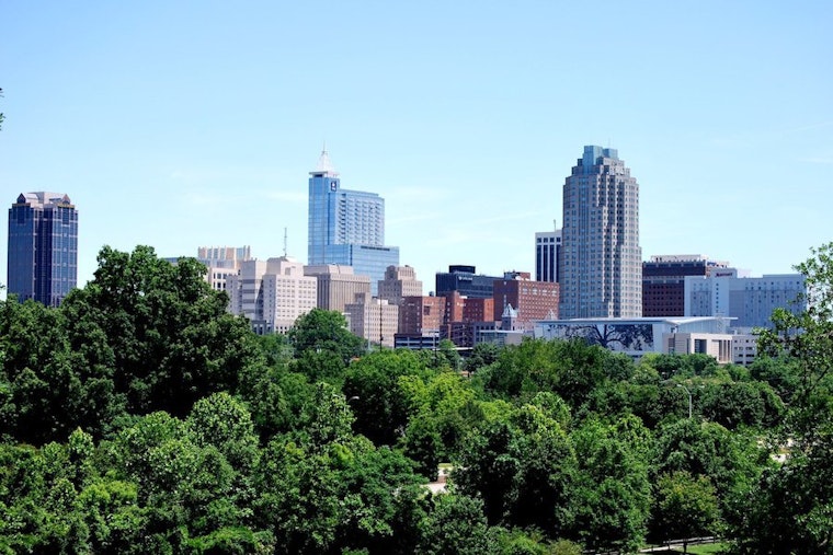 Top Raleigh news: 6 injured in head-on crash; Macy's at Crabtree Valley remains closed; more