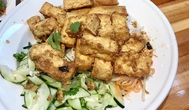 New River Oaks-Kirby-Balmoral Vietnamese spot Pho and Sushi Bistro opens its doors