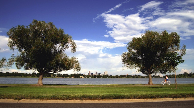 Top Denver news: Bird 'attacks' runners at Sloan Lake; southeast playground set on fire; more