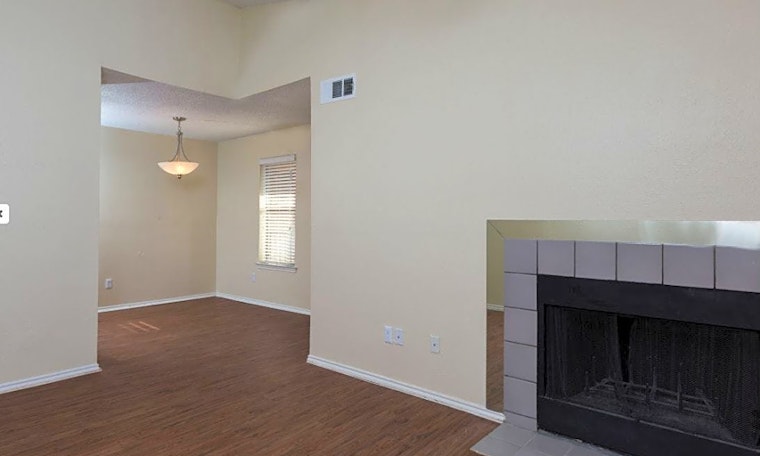 The cheapest apartment rentals in Lake Highlands, Dallas