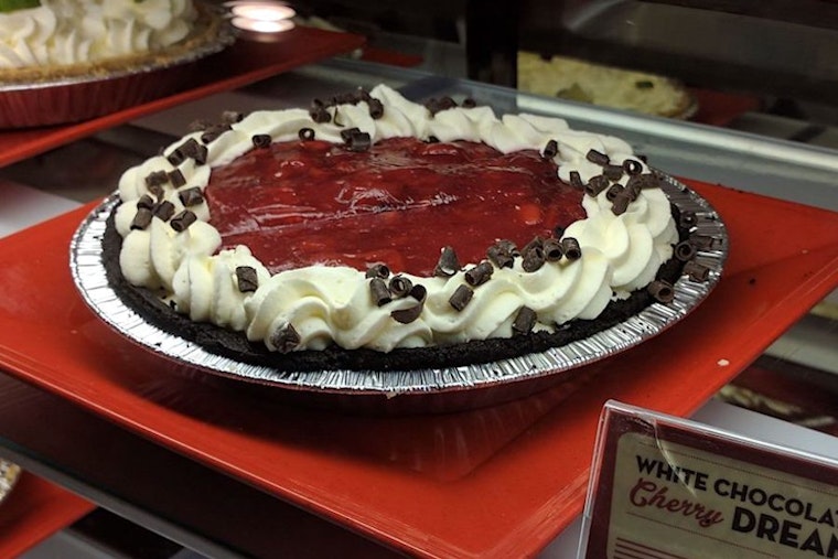 Check out the 4 most popular spots in Tampa's Oakford Park neighborhood