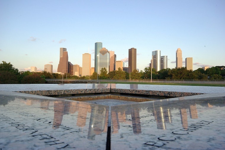 Top Houston news: Mom accused of threatening to kill 2-year-old; suspect shoots man at gym; more